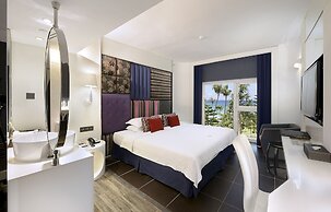 Chateau Beach Resort