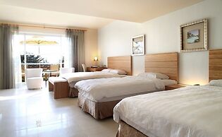 Chateau Beach Resort