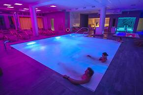 Formula International & Puravita SPA