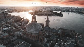 Bayview Hotel by ST Hotels