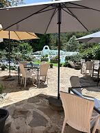 Hotel Humaina