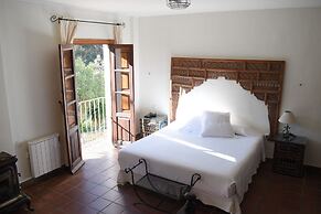 Hotel Humaina