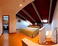 Hotel Colón Tuy