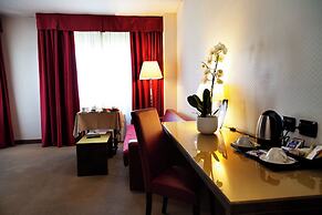 JR Hotels Bologna Amadeus