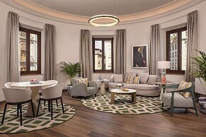 NH Collection Granada Victoria Hotel