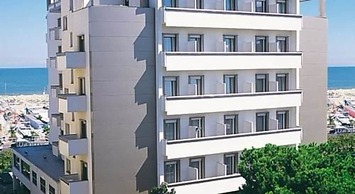 National Hotel