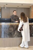 Golden Star City Resort