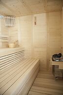 Golden Star City Resort