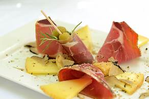 Hotel Ribno