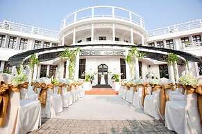 Azerai La Residence Hue