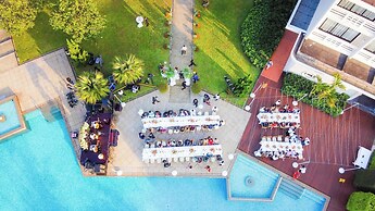 Azerai La Residence Hue