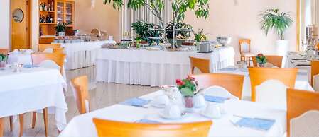 Astura Palace Hotel
