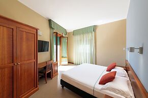 Astura Palace Hotel