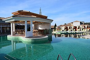 Olympia Golden Beach & Spa