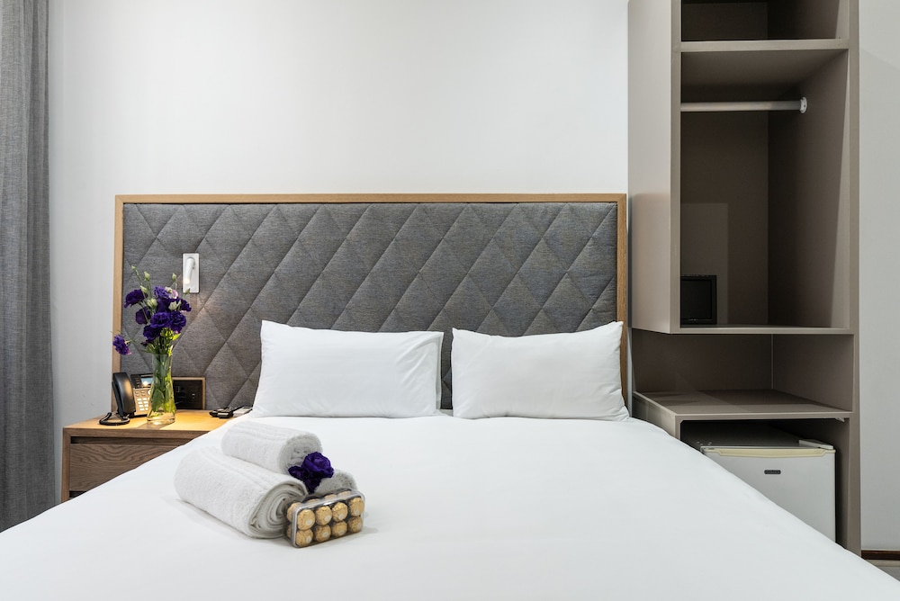 Cape Diamond Boutique Hotel