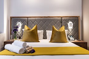 Cape Diamond Boutique Hotel