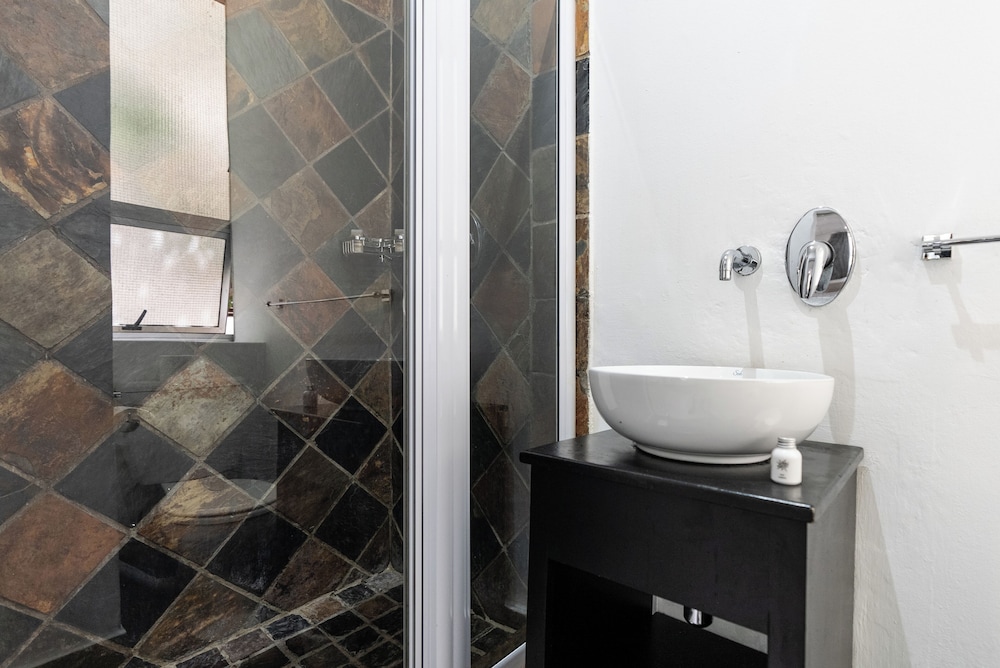 Cape Diamond Boutique Hotel