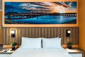 Cape Diamond Boutique Hotel