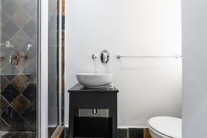 Cape Diamond Boutique Hotel