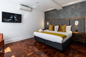 Cape Diamond Boutique Hotel