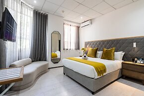Cape Diamond Boutique Hotel