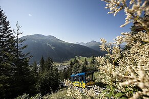 Schatzalp Snow & Mountain Resort