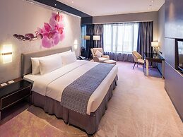 Grand Emperor Hotel