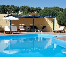 Melina Hotel