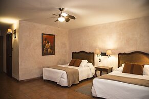 Hotel Las Farolas