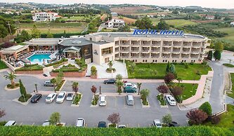 Royal Hotel