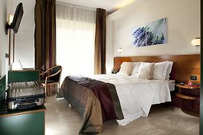 Astoria Suite Hotel
