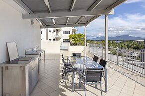 Piermonde Apartments - Cairns