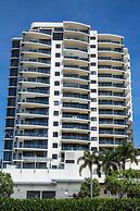 Piermonde Apartments - Cairns