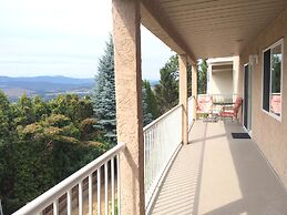 Acker Vacation Homes & Suites
