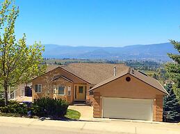 Acker Vacation Homes & Suites