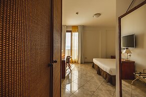 Hotel Ara Solis