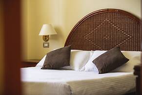 Hotel Ara Solis