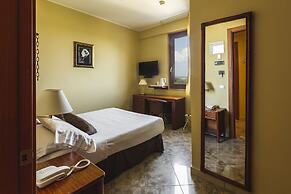 Hotel Ara Solis