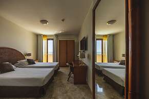 Hotel Ara Solis