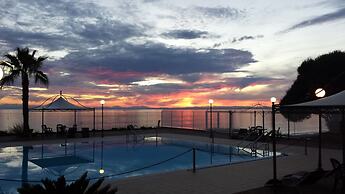 Hotel Ara Solis