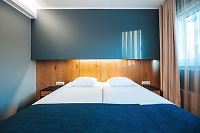 Go Hotel Shnelli