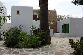 Naxos Holidays