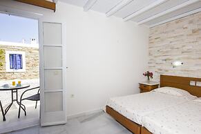Naxos Holidays