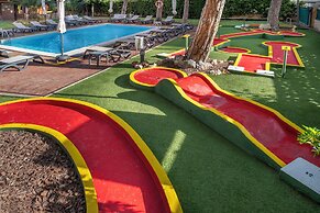 4R Playa Park