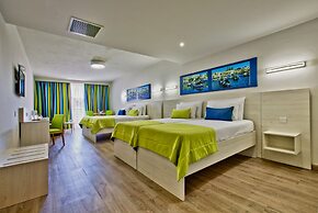 Hotel Santana
