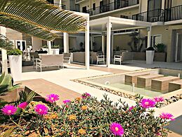 Hotel Santana