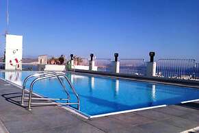 Hotel Santana