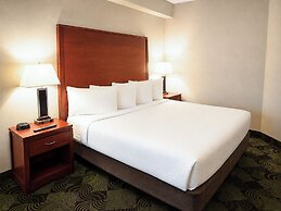 Deerfoot Inn & Casino