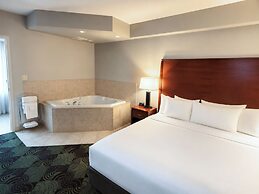 Deerfoot Inn & Casino
