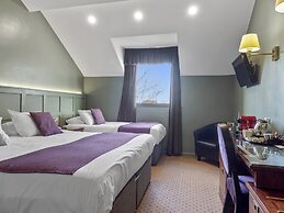 The Oaks Hotel